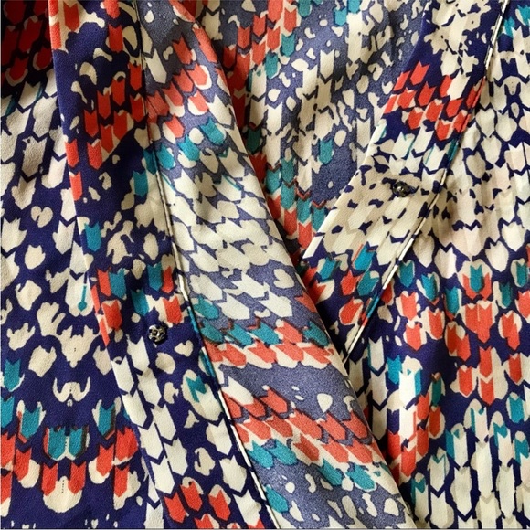 Daniel Rainn Blouse - Picture 4 of 9